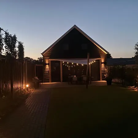 Holiday home Het Paradijs In